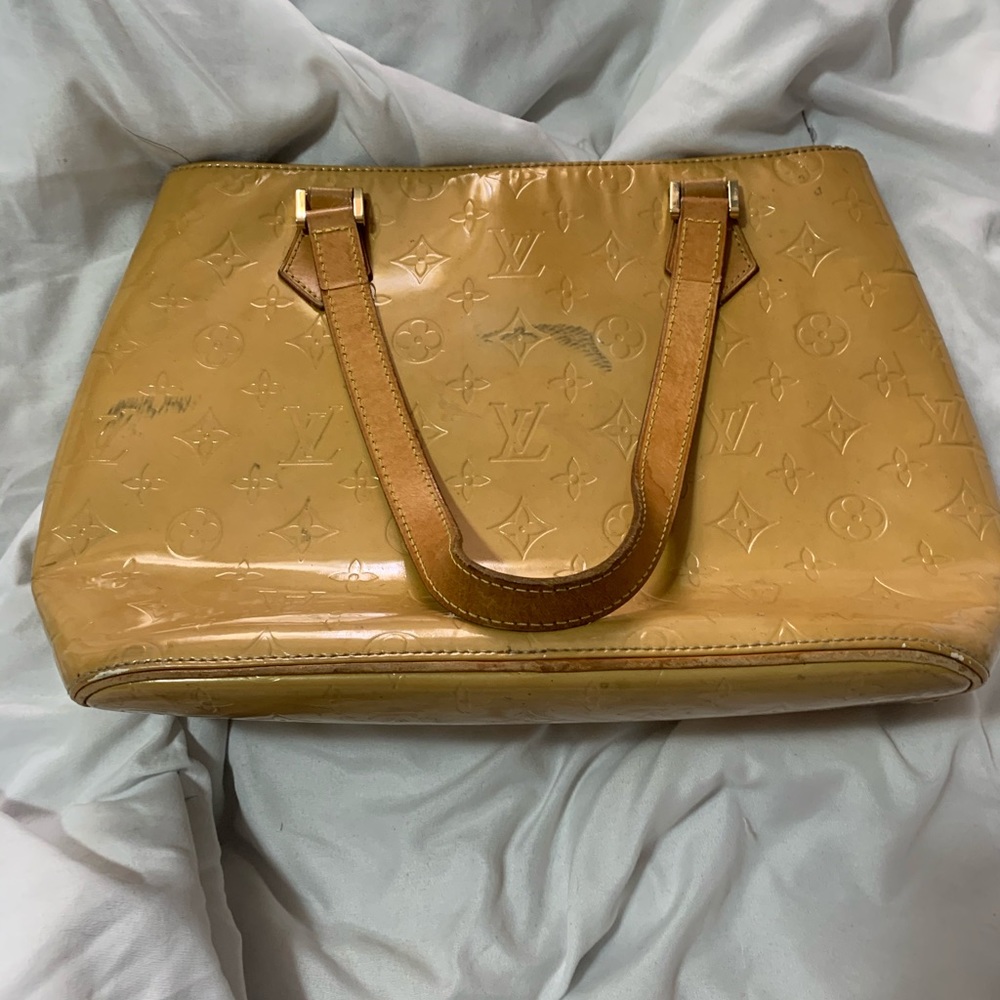 Louis Vuitton Vernis bag